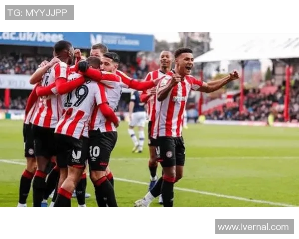 伯恩茅斯与诺丁汉激战正酣比分揭晓精彩瞬间回顾