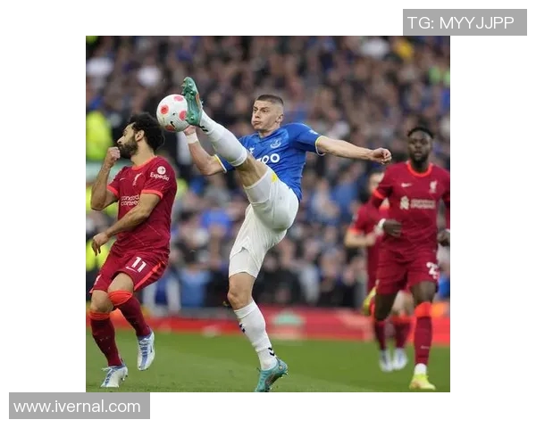 英超巅峰对决曼城迎战利物浦谁将笑到最后争夺荣耀之战