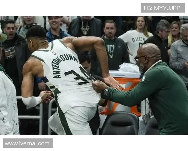 字母哥愤怒撕裂球衣雄鹿惨败引发更衣室激烈冲突 字母哥愤怒撕裂球衣雄鹿惨败引发更衣室激烈冲突