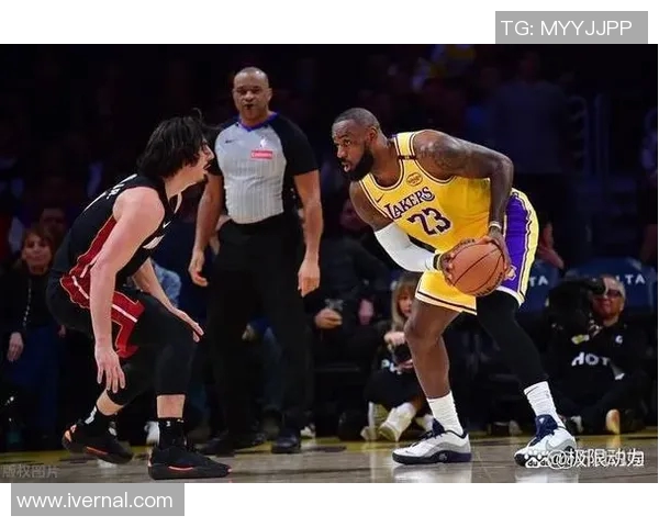 热火与湖人激战回顾昨日精彩瞬间集锦全解析