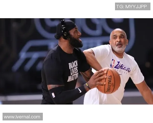 南京网球队与深圳网球队赛后复盘分析团队配合与战术执行的关键因素